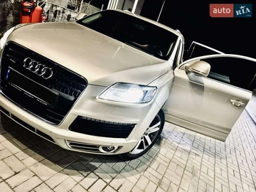 Авто Audi Q7 2007 № 8233245