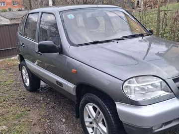 Авто Chevrolet Niva 2005 № 8233368