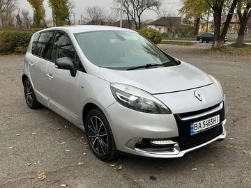 Авто Renault Scenic 2012 № 8233392
