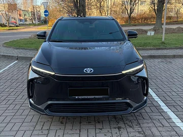 Авто Toyota Bz4X 2023 № 8233427