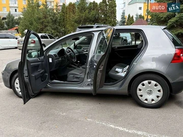 Авто Volkswagen Golf 2007 № 8233499