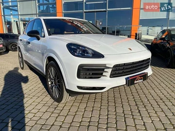 Авто Porsche Cayenne 2022 № 8233621