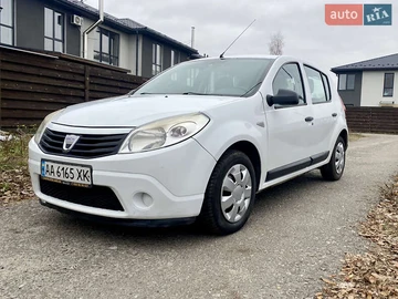 Авто Dacia Sandero 2010 № 8233706