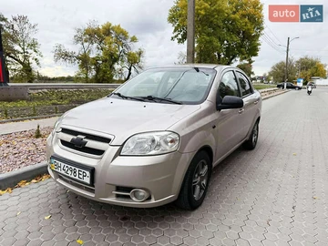 Авто Chevrolet Aveo 2008 № 8233709