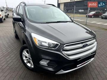 Авто Ford Escape 2017 № 8233834