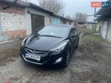 Авто Hyundai Elantra 2013 № 8234109