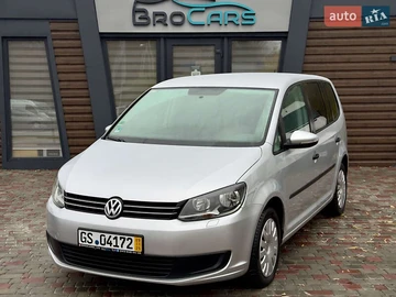 Авто Volkswagen Touran 2013 № 8234113