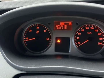 Авто Opel Vivaro 2011 № 8234121