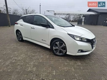 Авто Nissan Leaf 2018 № 8234128