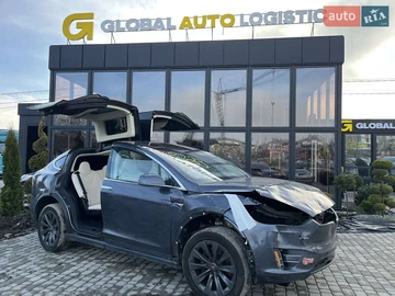 Авто Tesla Model X 2018 № 8234769