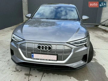 Авто Audi E-Tron 2020 № 8234784