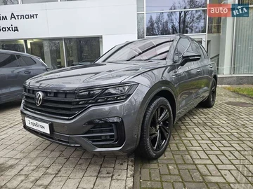 Авто Volkswagen Touareg 2023 № 8234798