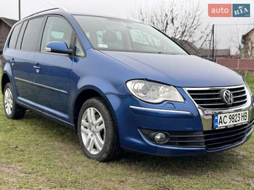 Авто Volkswagen Touran 2007 № 8234830