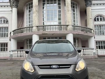 Авто Ford C-Max 2012 № 8235000