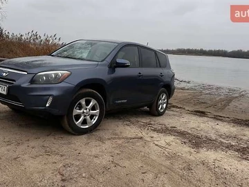 Авто Toyota Rav4 Ev 2013 № 8235007