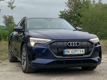 Авто Audi E-Tron 2021 № 8235086