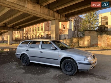 Авто Skoda Octavia 1999 № 8235111
