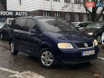 Авто Volkswagen Touran 2003 № 8235138