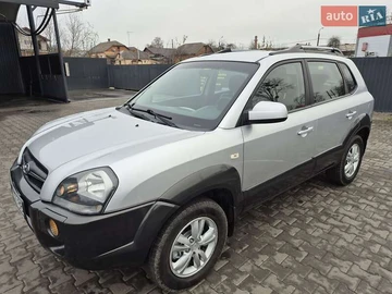Авто Hyundai Tucson 2009 № 8235265