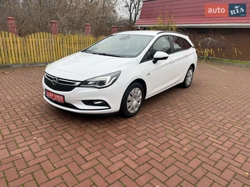 Авто Opel Astra 2018 № 8235355