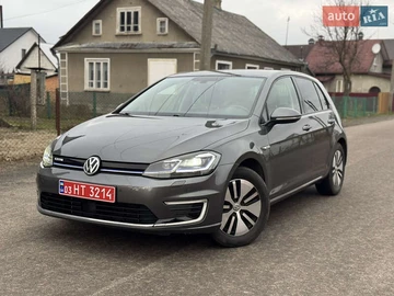 Авто Volkswagen E-Golf 2017 № 8235367