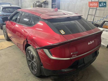 Авто KIA Ev6 2022 № 8235428