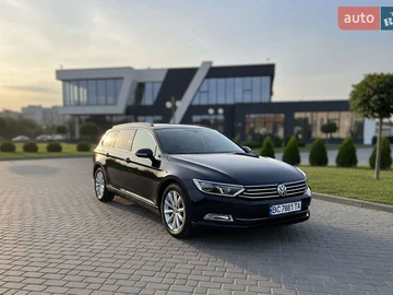 Авто Volkswagen Passat 2018 № 8235429