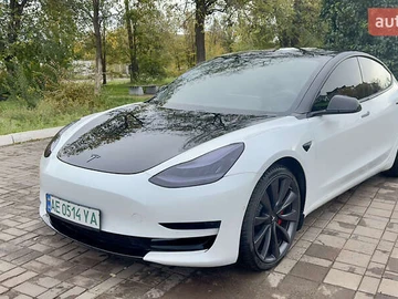 Авто Tesla Model 3 2020 № 8235457