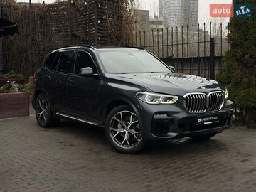 Авто BMW X5 2019 № 8235548