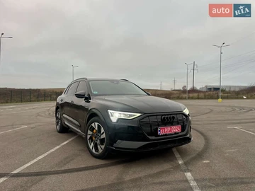 Авто Audi E-Tron 2022 № 8235554