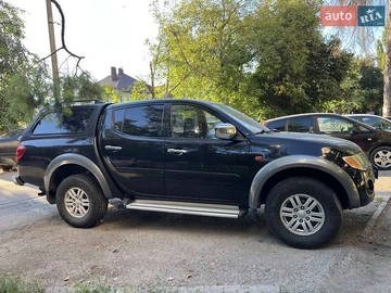 Авто Mitsubishi L 200 2008 № 8235782