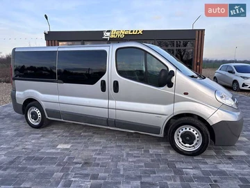 Авто Opel Vivaro 2010 № 8235788