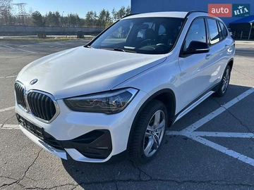 Авто BMW X1 2022 № 8235905
