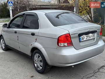 Авто Chevrolet Aveo 2005 № 8235930