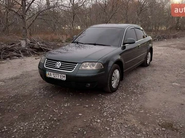 Авто Volkswagen Passat 2004 № 8236030