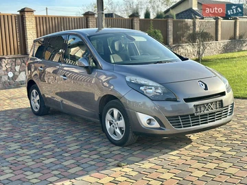 Авто Renault Grand Scenic 2009 № 8236042