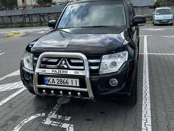 Авто Mitsubishi Pajero Wagon 2008 № 8236106
