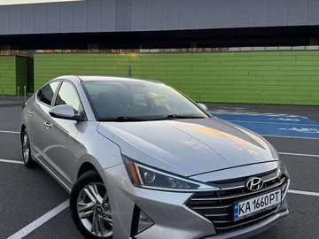 Авто Hyundai Elantra 2019 № 8236181