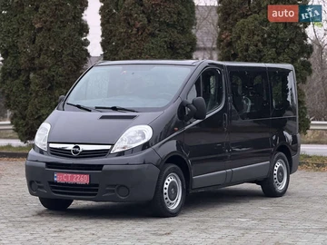 Авто Opel Vivaro 2012 № 8236192