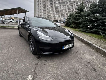 Авто Tesla Model 3 2018 № 8236198