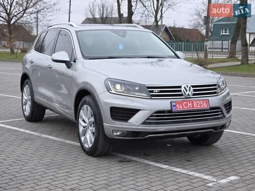Авто Volkswagen Touareg 2016 № 8236266