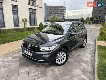 Авто Volkswagen Tiguan 2021 № 8236286