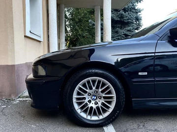 Авто BMW 5 Series 2001 № 8236477