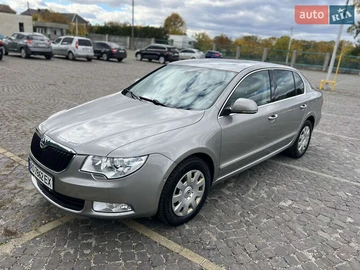 Авто Skoda Superb 2012 № 8236487