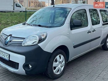 Авто Renault Kangoo 2017 № 8236505