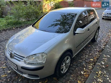 Авто Volkswagen Golf 2004 № 8236522