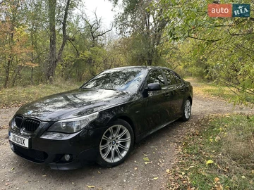 Авто BMW 5 Series 2006 № 8236561