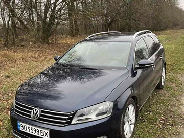 Авто Volkswagen Passat 2010 № 8236632