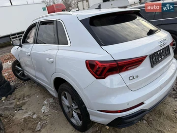 Авто Audi Q3 2020 № 8236705