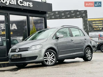Авто Volkswagen Golf Plus 2010 № 8236748